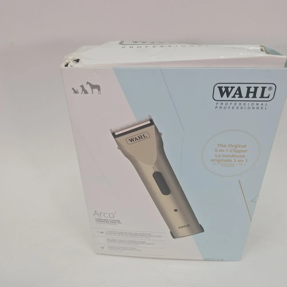 Wahl Professional Animal Arco Pet Dog Cat Hair Clipper 2 Batteries